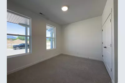 1472 N 1875 W #151, Layton, UT 84041 - Photo 3