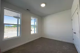 1476 N 1875 W, Layton, UT 84041 - Photo 3