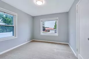 356 E Belview Ave, Murray, UT 84107 - Photo 13