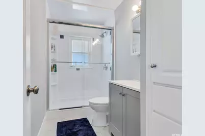 356 E Belview Ave, Murray, UT 84107 - Photo 11