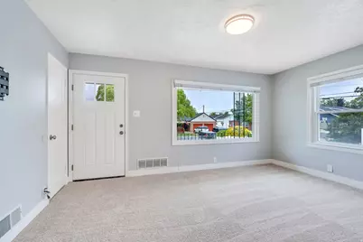 356 E Belview Ave, Murray, UT 84107 - Photo 5