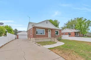 356 E Belview Ave, Murray, UT 84107 - Photo 3