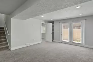 10968 Maple Farms Ln S, South Jordan, UT 84095 - Photo 17