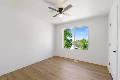 642 28th St, Ogden, UT 84403 - Photo 15