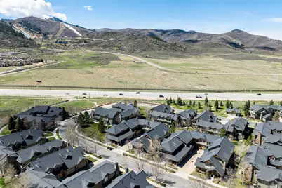 6144 Fox Pointe Cir #C2, Kimball Junction, UT 84098 - Photo 23