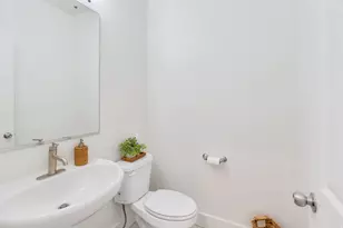 2664 W Maple St, Mapleton, UT 84664 - Photo 17