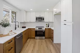 810 E Maple St, Mapleton, UT 84664 - Photo 9
