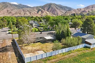 810 E Maple St, Mapleton, UT 84664 - Photo 49