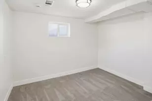 810 E Maple St, Mapleton, UT 84664 - Photo 25