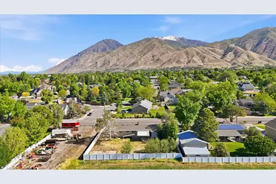 810 E Maple St, Mapleton, UT 84664 - Photo 47
