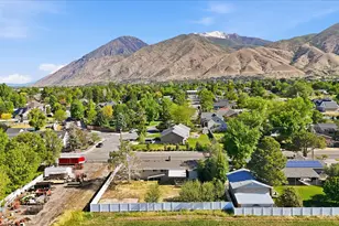 810 E Maple St, Mapleton, UT 84664 - Photo 47