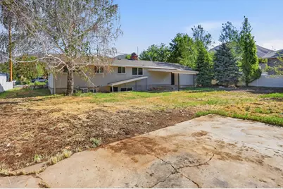 810 E Maple St, Mapleton, UT 84664 - Photo 29