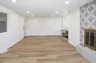 810 E Maple St, Mapleton, UT 84664 - Photo 13