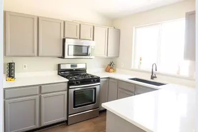 8116 W Meadow Vista Ct, Magna, UT 84044 - Photo 3
