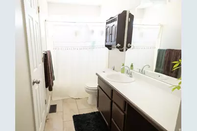 8116 W Meadow Vista Ct, Magna, UT 84044 - Photo 9