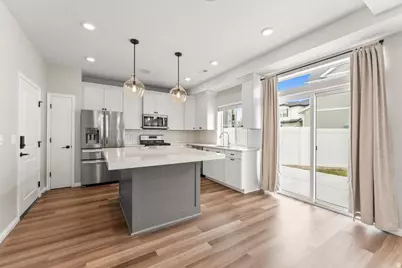104 E Polaris Dr, Saratoga Springs, UT 84045 - Photo 7