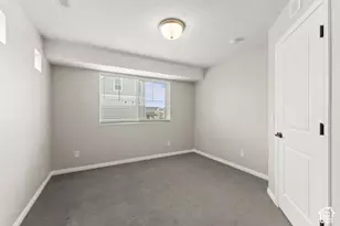104 E Polaris Dr, Saratoga Springs, UT 84045 - Photo 17