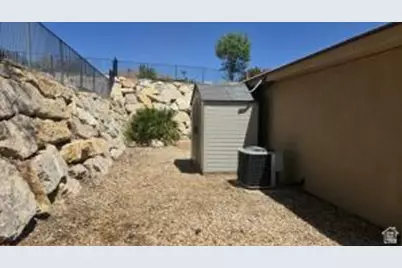 357 E 860 N, Hurricane, UT 84737 - Photo 19