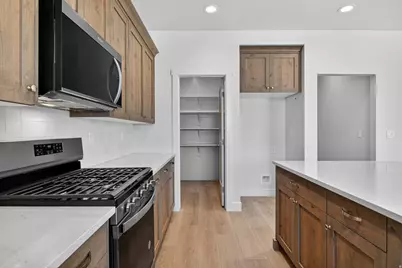3775 W 1625 S #423, Taylor, UT 84401 - Photo 3