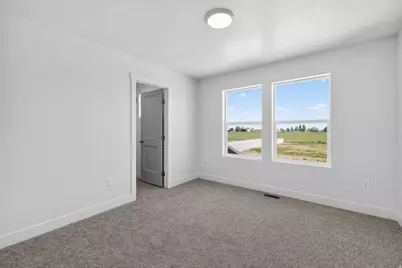 3775 W 1625 S #423, Taylor, UT 84401 - Photo 17