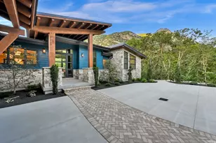 3773 E Quail Hill Ln S, Sandy, UT 84092 - Photo 33