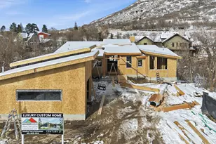 3773 E Quail Hill Ln S, Sandy, UT 84092 - Photo 37
