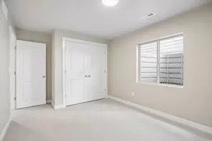 7006 W Terraine Rd, West Jordan, UT 84081 - Photo 23