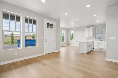 7006 W Terraine Rd, West Jordan, UT 84081 - Photo 5