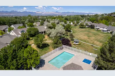 1417 E Blacksmith Ln, Draper, UT 84020 - Photo 43