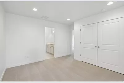 7012 W Terraine Rd, West Jordan, UT 84081 - Photo 17