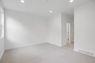 7012 W Terraine Rd, West Jordan, UT 84081 - Photo 15