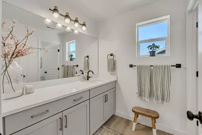 3263 S Lincoln Ln, Syracuse, UT 84075 - Photo 15