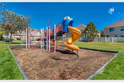 123 N Romney Ln #301, Pleasant Grove, UT 84062 - Photo 27