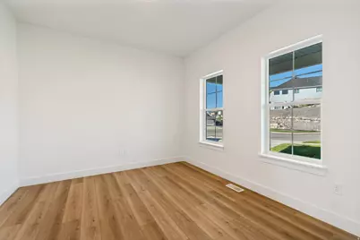 1351 E Maple Cir, Santaquin, UT 84655 - Photo 7