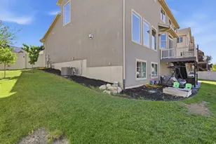 234 W Stillwater Dr, Saratoga Springs, UT 84045 - Photo 35