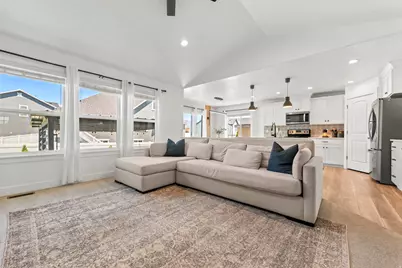 1326 W 300 S, Spanish Fork, UT 84660 - Photo 5