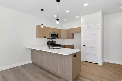 2324 E Kiabito Ln #111, Saint George, UT 84790 - Photo 11