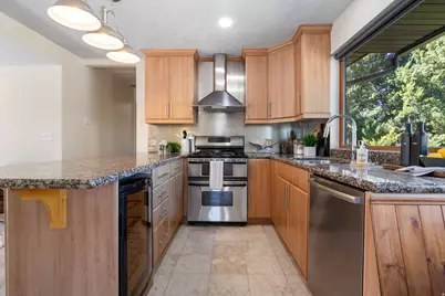 7318 S 2700 W, West Jordan, UT 84084 - Photo 7