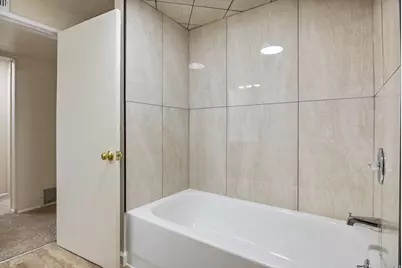 7318 S 2700 W, West Jordan, UT 84084 - Photo 29