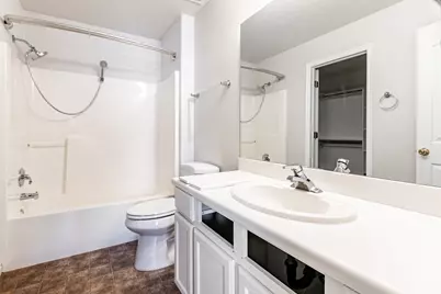7142 S Kristilyn Ln, West Jordan, UT 84084 - Photo 17