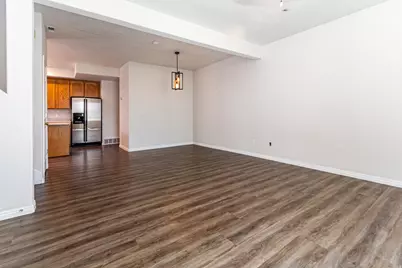7142 S Kristilyn Ln, West Jordan, UT 84084 - Photo 5