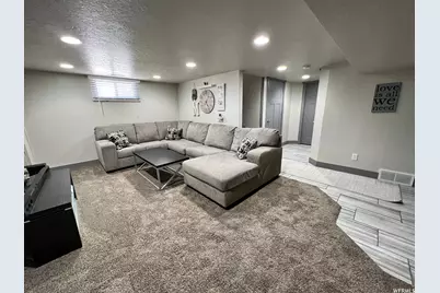 8032 S Adams St, Midvale, UT 84047 - Photo 11