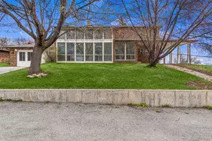 199 N 300 W, Garden City, UT 84028 - Photo 47