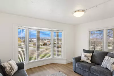199 N 300 W, Garden City, UT 84028 - Photo 37