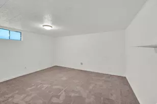 2167 W 4950 S, Roy, UT 84067 - Photo 17