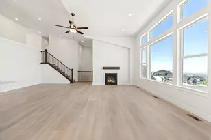 702 Oakridge Dr, Tooele, UT 84074 - Photo 11
