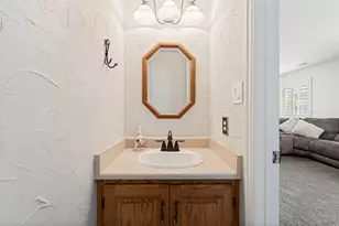 1062 E 100 S, Lindon, UT 84042 - Photo 25