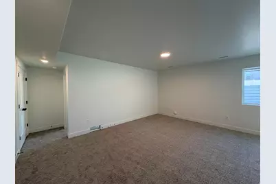 721 S 3500 W #206, West Weber, UT 84401 - Photo 13