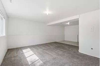7059 S 1850 E, Cottonwood Heights, UT 84121 - Photo 29