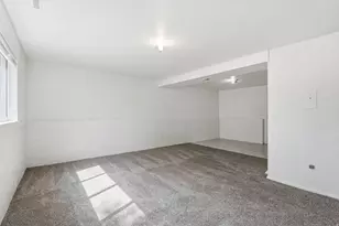 7059 S 1850 E, Cottonwood Heights, UT 84121 - Photo 29